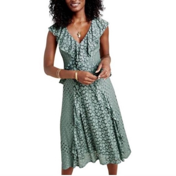 NWOT Anthropologie Antoinette Lace V Neck Midi Dress Size 6 - Picture 1 of 6